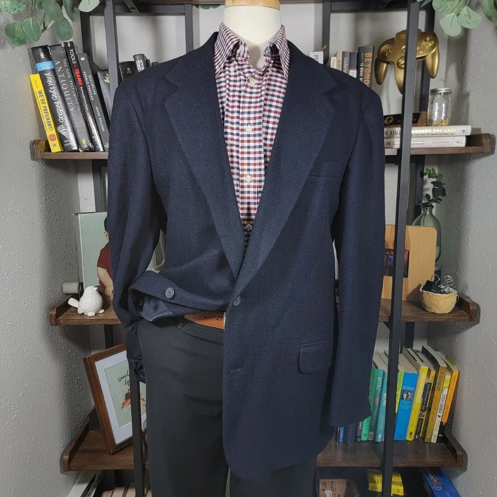 Eddie Bauer Men's Sport‎ Coat Blazer Two Button Navy Blue Wool Nylon Size 46T